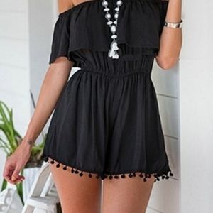 Super cute Romper in brand new condition XS-S
